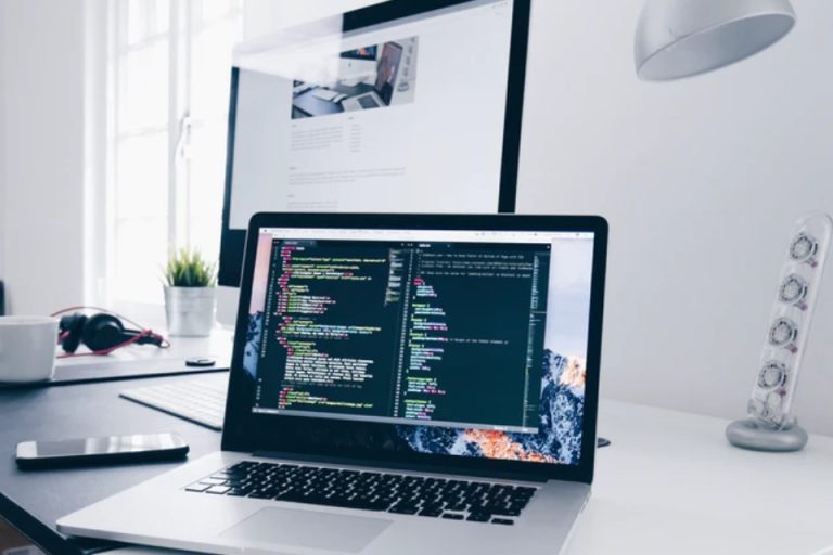 How to choose the right website design and development agency?